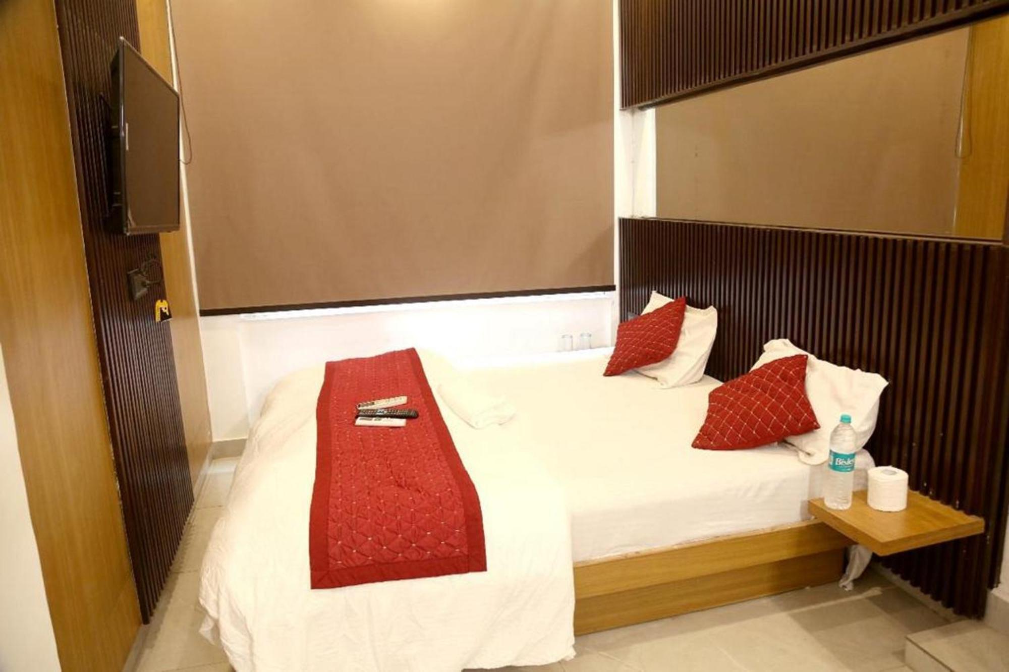 Bunk Hostel Delhi Best Backpacking Accommodation New Delhi Exteriör bild