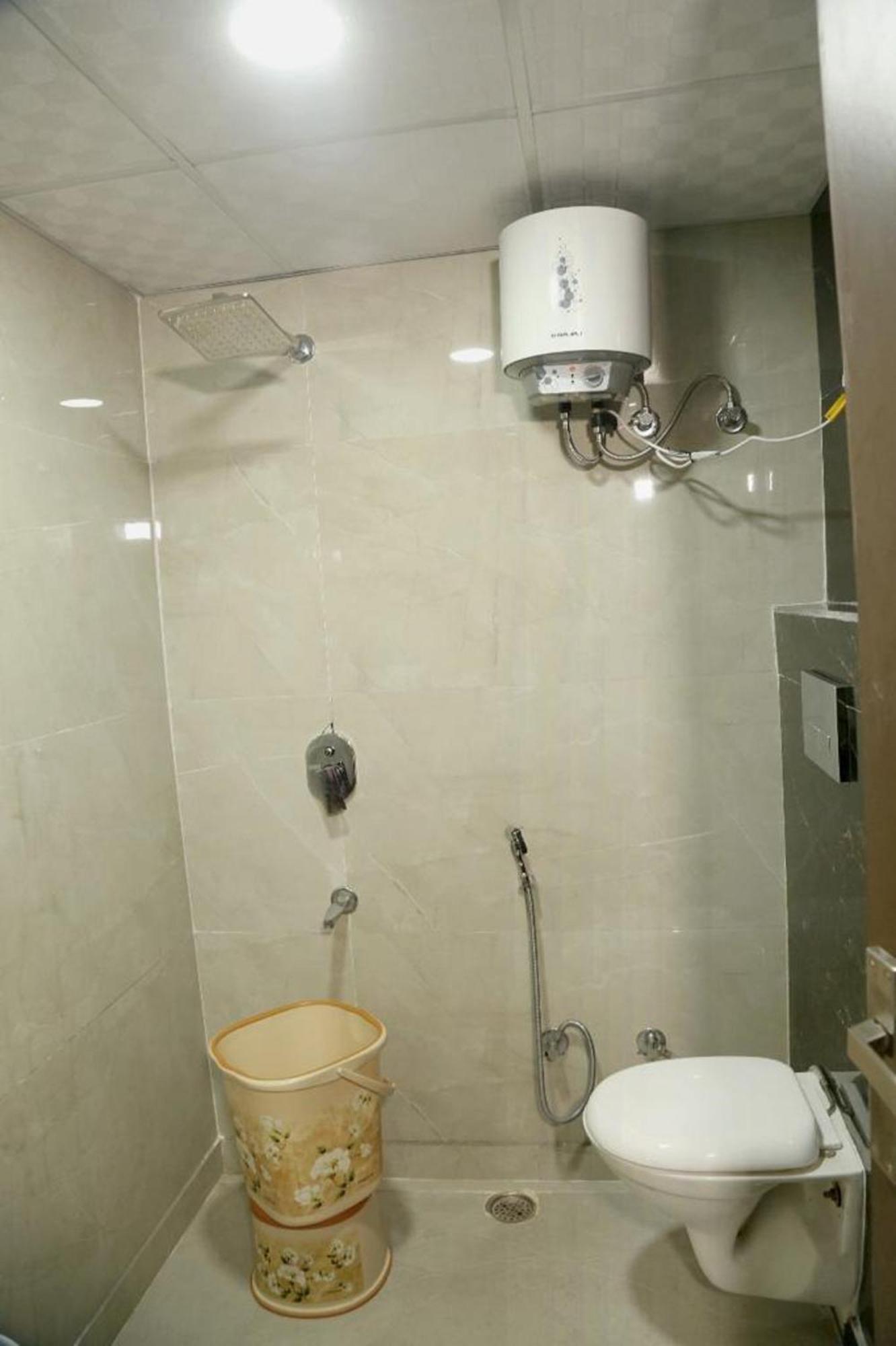 Bunk Hostel Delhi Best Backpacking Accommodation New Delhi Exteriör bild