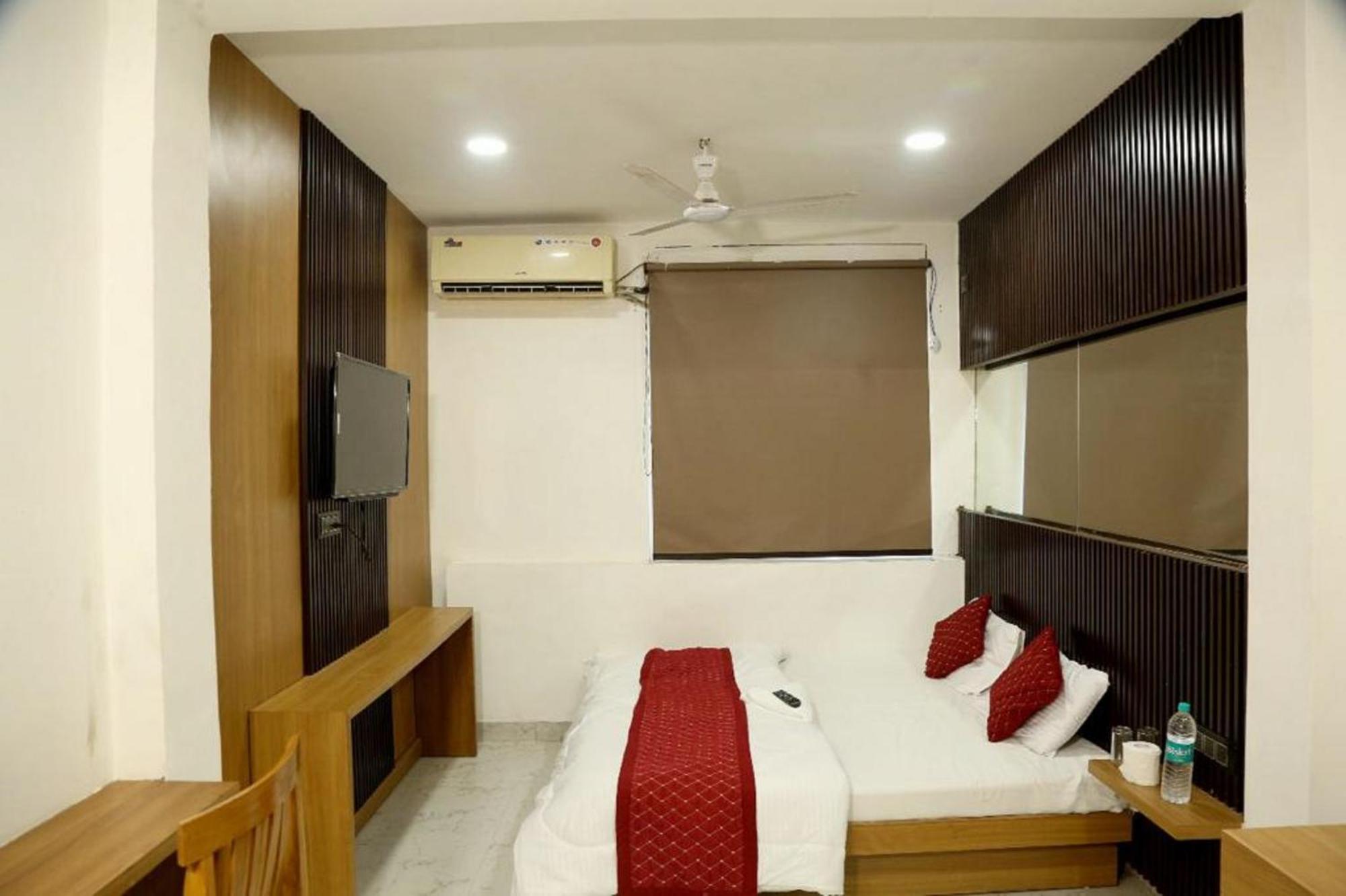 Bunk Hostel Delhi Best Backpacking Accommodation New Delhi Exteriör bild