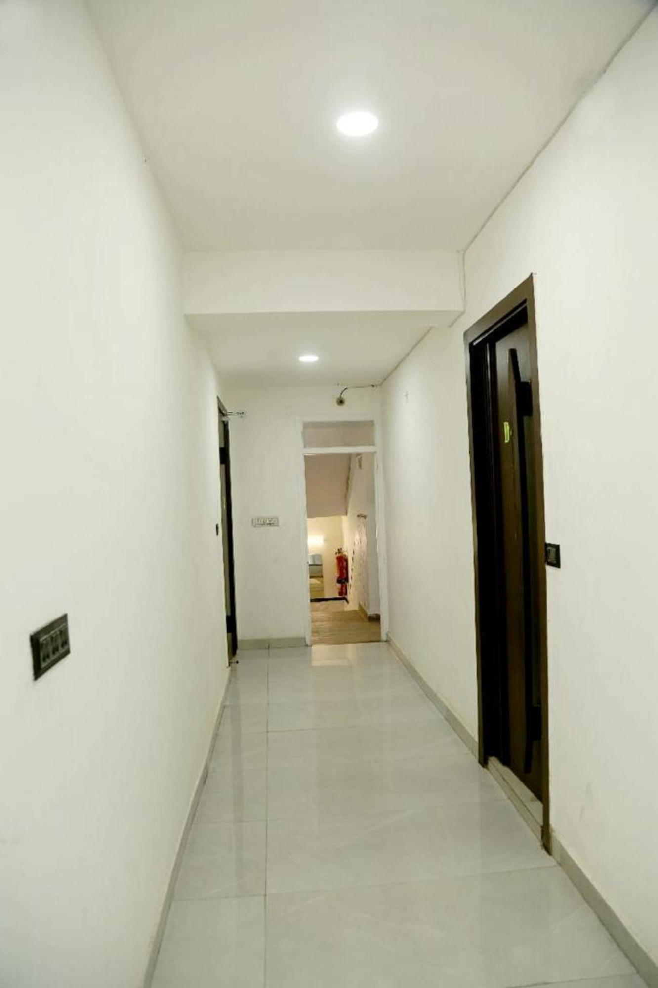 Bunk Hostel Delhi Best Backpacking Accommodation New Delhi Exteriör bild