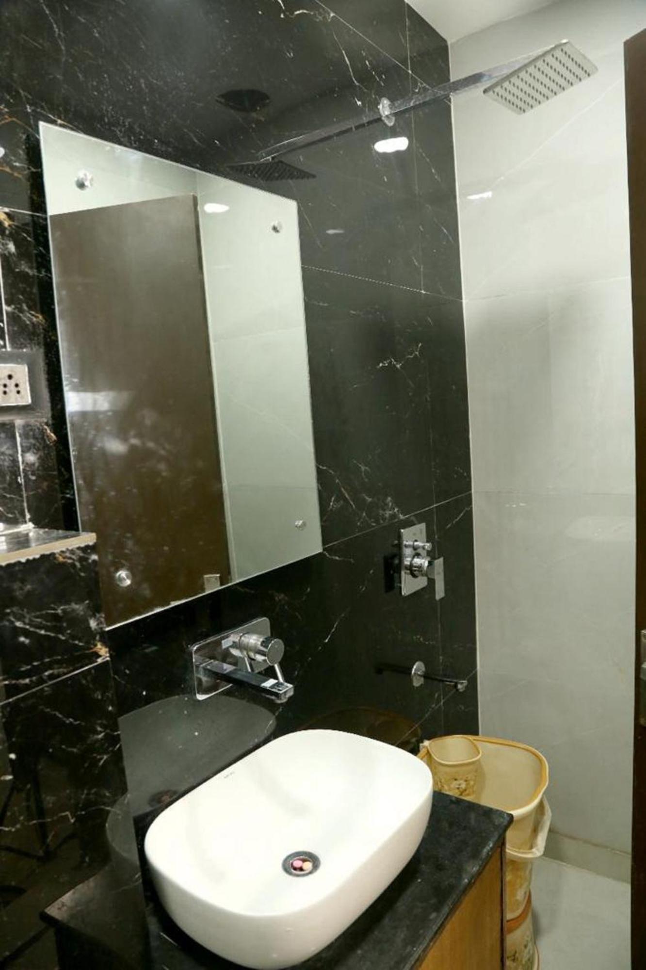 Bunk Hostel Delhi Best Backpacking Accommodation New Delhi Exteriör bild
