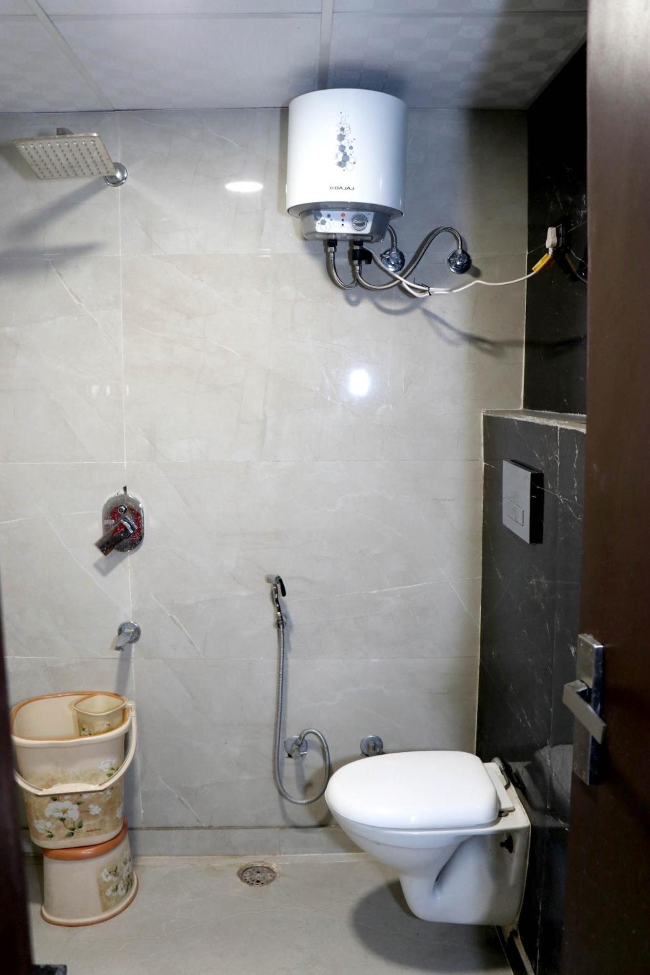 Bunk Hostel Delhi Best Backpacking Accommodation New Delhi Exteriör bild
