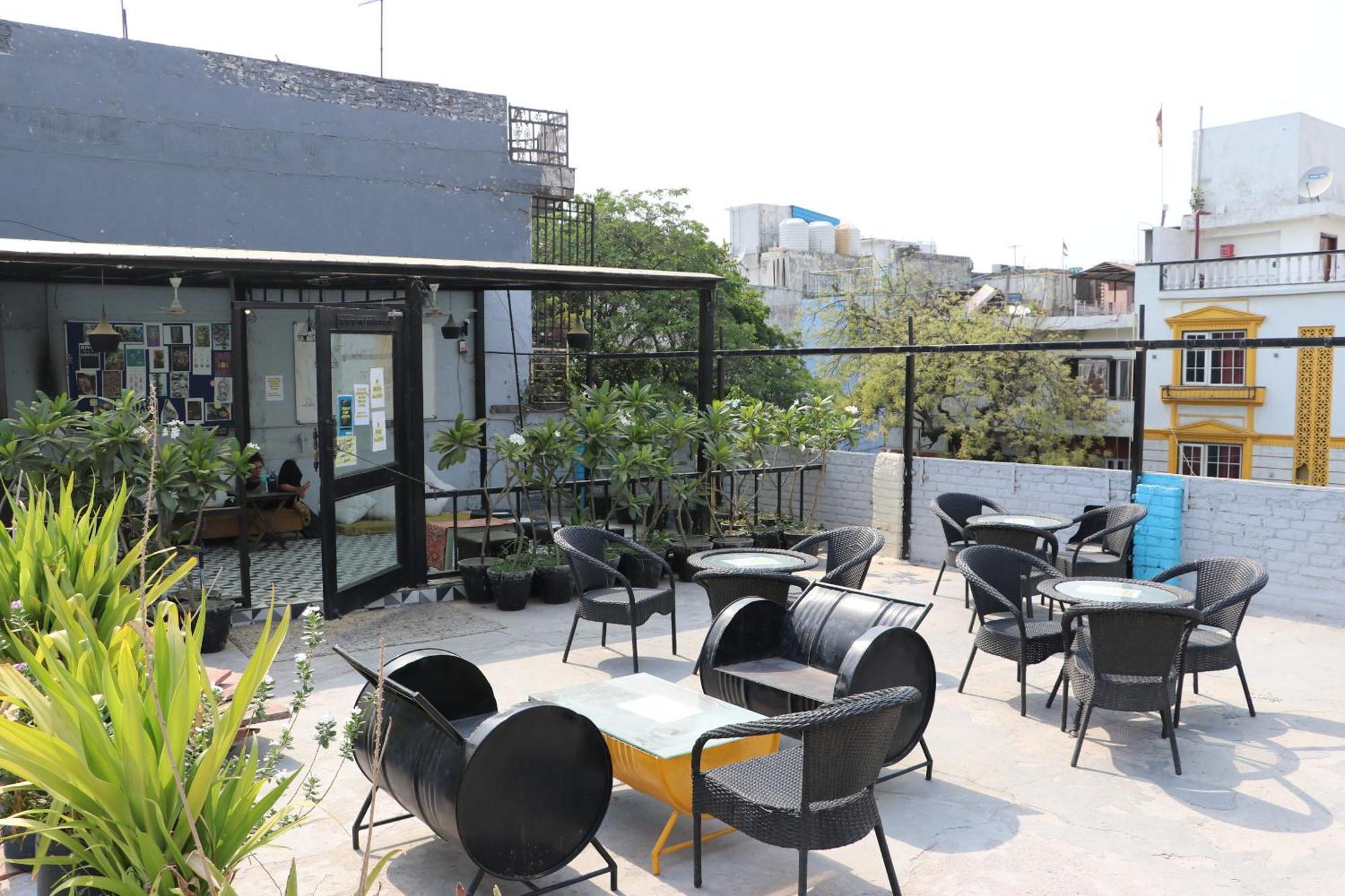 Bunk Hostel Delhi Best Backpacking Accommodation New Delhi Exteriör bild